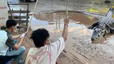 ຜູ້ໃຊ້ເຟສບຸກ 2 ຄົນ ທີ່ຖືກຈັບ ຫຼັງຈາກເຜີຍແພ່ຮູບຕັດຕໍ່ ຫົນທາງເປ່ເພ ຖືກປ່ອຍຕົວແລ້ວ