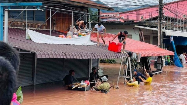 ນ້ຳຖ້ວມ ໄຊຍະບູຣີ ຊາວບ້ານ ຫຼາຍຄອບຄົວ ເດືອດຮ້ອນ