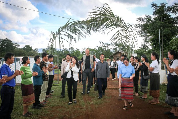 ປະຊາຊົນ ເມືອງທ່າແຕງ 1 ສ່ວນ 3 ຍັງຂາດແຄນອາຫານ ປະຊາຊົນ ເມືອງທ່າແຕງ 1 ສ່ວນ 3 ຍັງຂາດແຄນອາຫານ