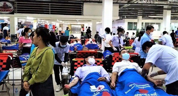 ປີກາຍນີ້ ລະດົມໃຫ້ຄົນລາວ ບໍລິຈາກເລືອດ ບໍ່ໄດ້ຕາມເປົ້າ