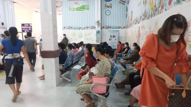 ແພດອາສາຫຼາຍພັນຄົນ ອາດຜິດຫວັງ ໃນການເຂົ້າຣັຖກອນ