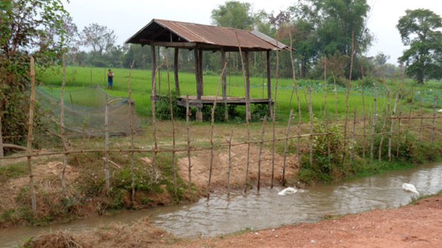 F-Laos