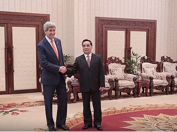 F-John-Kerry F-John-Kerry