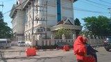 ອົງການ ກວດກາ-ກວດສອບ ກວດເຫັນການສໍ້ຣາສບັງຫຼວງ ພາກຣັຖ ແຕ່ບໍ່ສາມາດລົງໂທດ