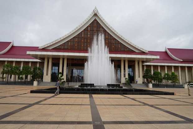F-laos