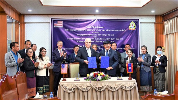 ສະຫະຣັຖ ຈະຊ່ອຍເຫຼືອລາວ ຝຶກສອນ ຄຣູພາສາອັງກິດ ສະຫະຣັຖ ຈະຊ່ອຍເຫຼືອລາວ ຝຶກສອນ ຄຣູພາສາອັງກິດ