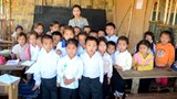 ຄຣູອາສາຕ້ອງສອບເສັງ ເຂົ້າເປັນ ຣັຖກອນ