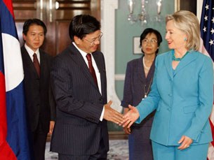 F-Thongloun-Hillary F-Thongloun-Hillary
