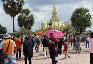 F-That-Luang-festival
