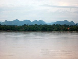 F-mekong-level F-mekong-level