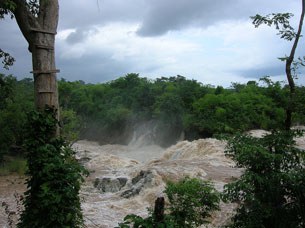 F-waterfall F-waterfall