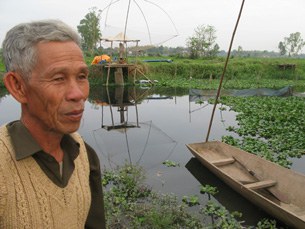 F-people-thatluang-marsh