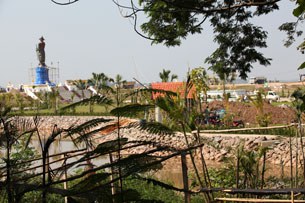 f-anouvong