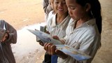 F-Lao-student-reading-books