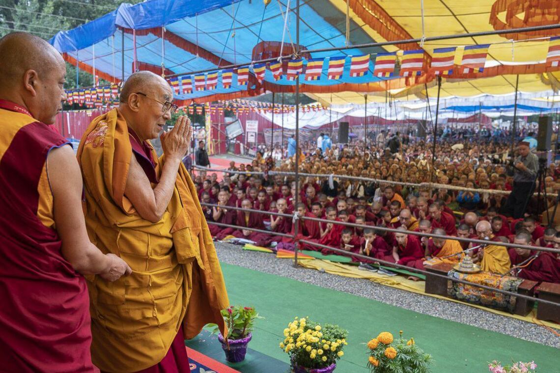 བོད་ཀྱི་དབུ་ཁྲིད་༧གོང་ས་མཆོག་གིས་རྒྱ་གར་བྱང་ཕྱོགས་མ་ནཱ་ལིར་ཆོས་འབྲེལ་སྐབས། ༢༠༡༩།༨།༡༤