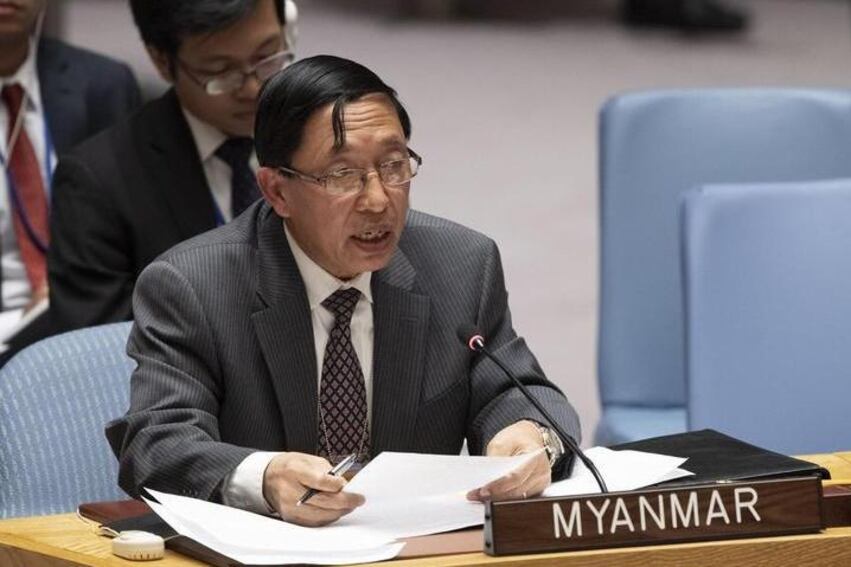 ကုလသမဂ္ဂဆိုင်ရာ မြန်မာအမြဲတမ်းကိုယ်စားလှယ် သံအမတ်ကြီး ဦးဟောက်ဒိုဆွမ်း။