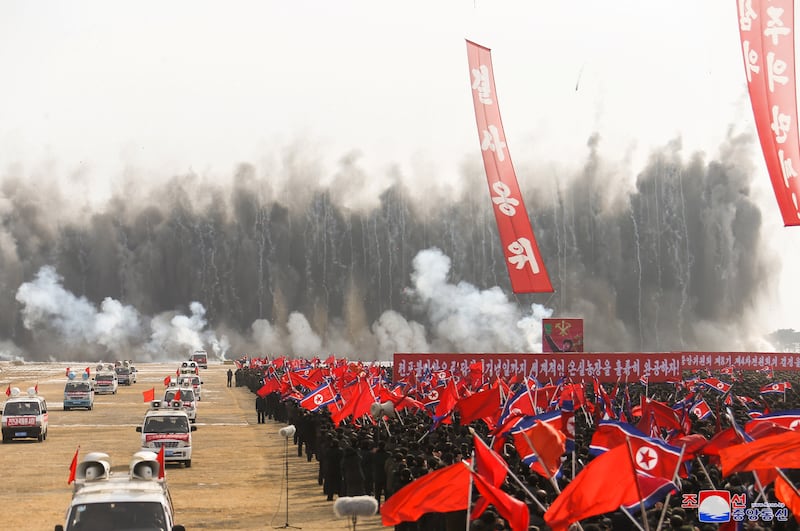 2022년 2월, 함주군 련포지구에서 련포온실농장 착공식이 열렸다.