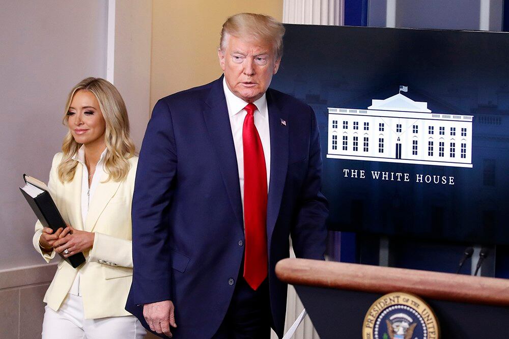 ཨ་མི་རི་ཀའི་སྲིད་འཛིན་སྐུ་ཞབས་(Donald Trump)་ལགས། ༢༠༢༠།༥།༢༢