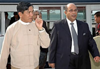 Syed-and-Nyan-Win_200px.jpg