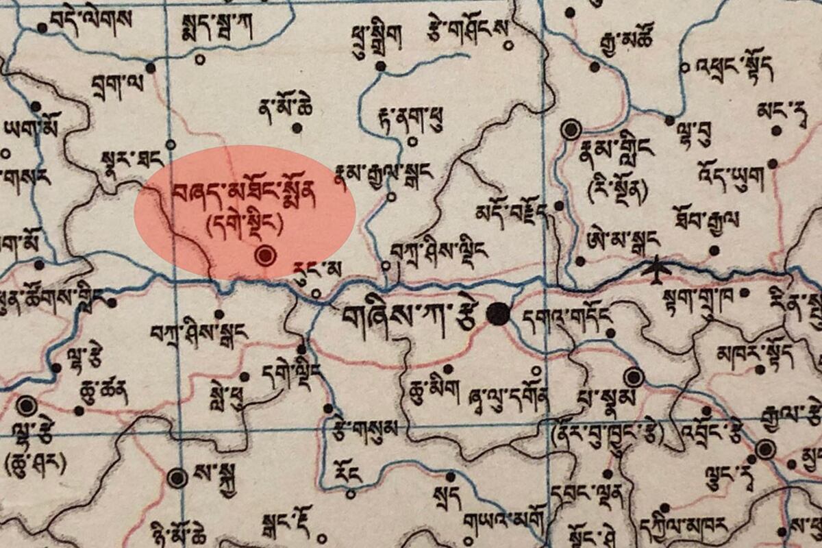 བོད་ཀྱི་གཞིས་ཀ་རྩེའི་ཁོངས་གཏོགས་བཞད་མཐོང་སྨོན་རྫོང་དུ་ས་ཡོམ་རྒྱབ་ཡོད་པའི་གནས་ཚུལ་ཐོན་འདུག