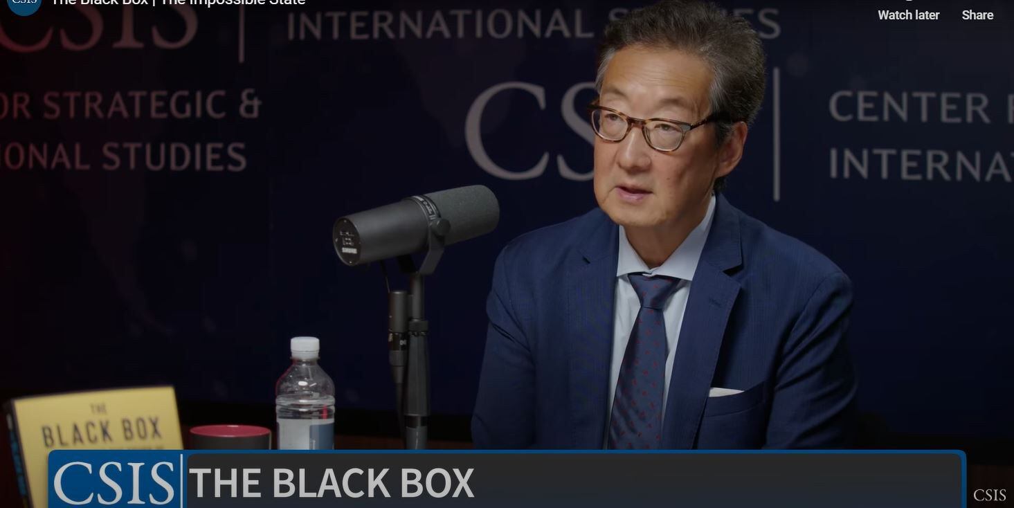 미 연구기관 전략국제문제연구소(CSIS)의 빅터 차 한국 석좌가 23일 동 연구소가 개최한 대담에서 발언하고 있다.