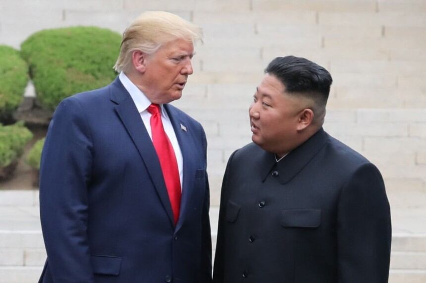도널드 트럼프 미국 대통령과 김정은 북한 노동당 총비서의 모습.