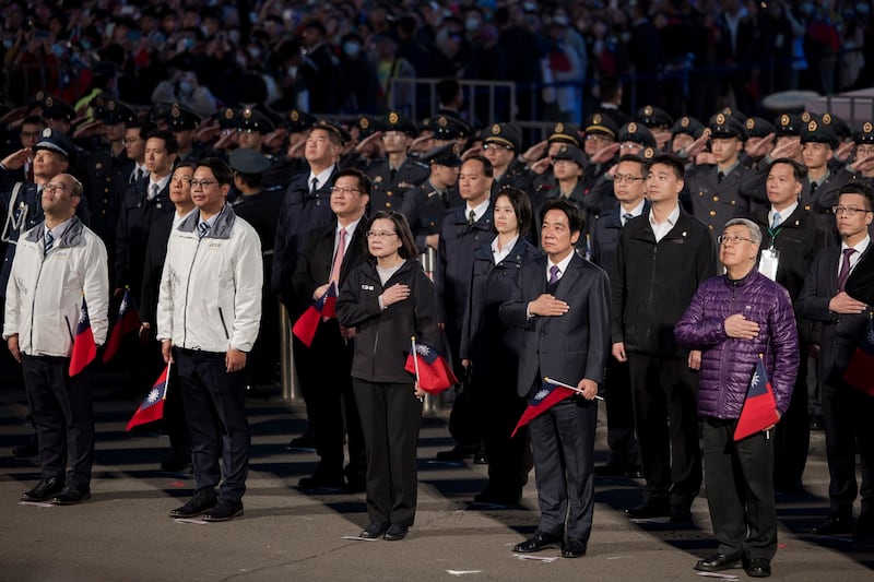ENG_CHN_YEARENDERUSChina_01022024.3.jpg
