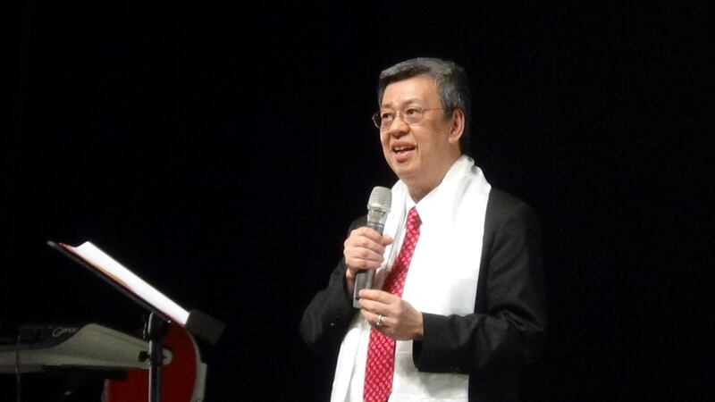 台湾的副总统陈建仁出席佛教徒为西藏精神领袖达赖喇嘛举办的祝寿会。(记者夏小华摄)
