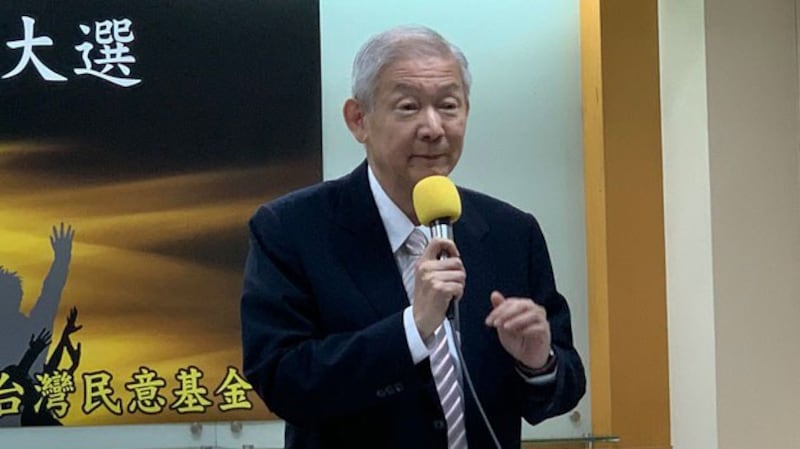 前考选部长林嘉诚表示,年轻人不确定感更高。(记者 黄春梅摄)