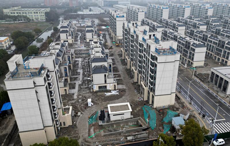 中国的住宅开发商碧桂园在上海市未完成的一处住宅楼群,2024年2月29日从空中鸟瞰。(路透社图片)