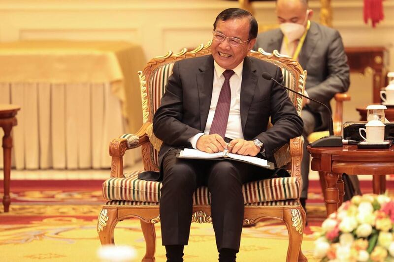 ၂၀၂၂ ခုနှစ် မတ်လ ၂၁ ရက်နေ့က မြန်မာနိုင်ငံသို့ ရောက်ရှိလာသည့် အာဆီယံအထူးကိုယ်စားလှယ် Prak Sokhonn ကို နေပြည်တော်တွင် တွေ့ရစဥ်။ (Photo: Myanmar Military)