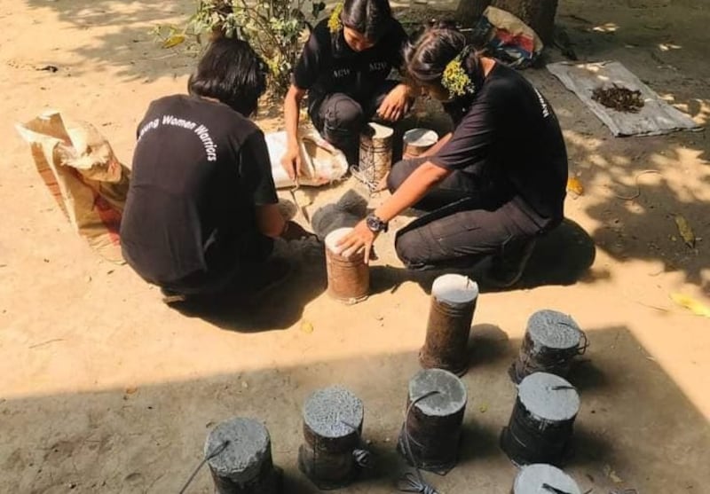 myaung-bomb.jpg