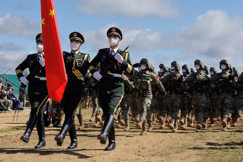 2022年8月31日,中国军队在俄罗斯参加"东方2022"军事演习。(美联社)