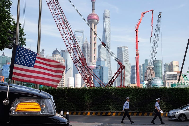 美国彭博社今年2月披露,外国企业在2023年对中国的直接投资创下了自上世纪九十年代初以来的最低增幅。图为上海陆家嘴。(美联社资料图片)