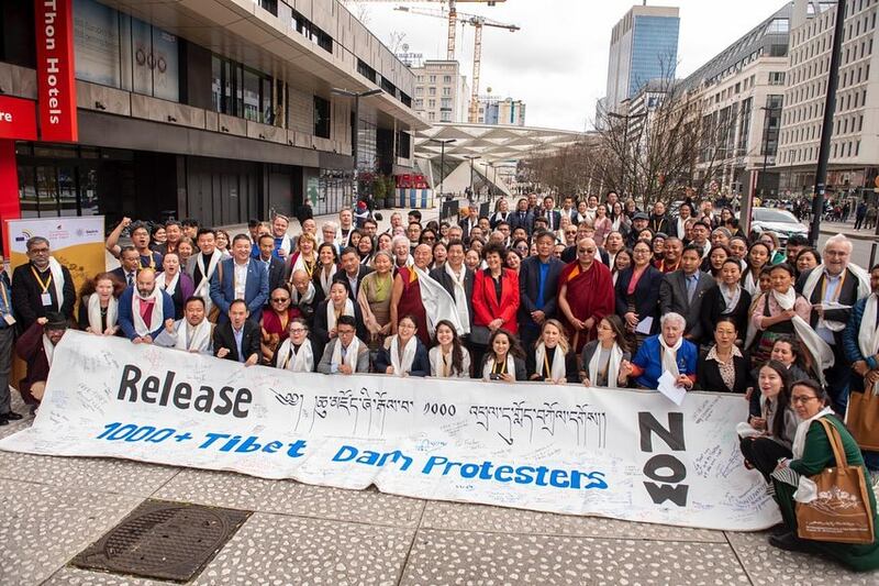 Tibetan protest in Belgium.jpg