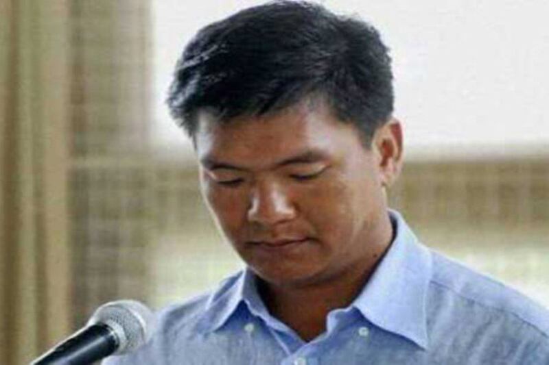 ཨ་རུ་ན་ཅལ་མངའ་སྡེའི་ཡུལ་སྐོར་སྤྲོ་འཆམ་བློན་ཆེན་པད་མ་མཁའ་འགྲོ་ལགས།