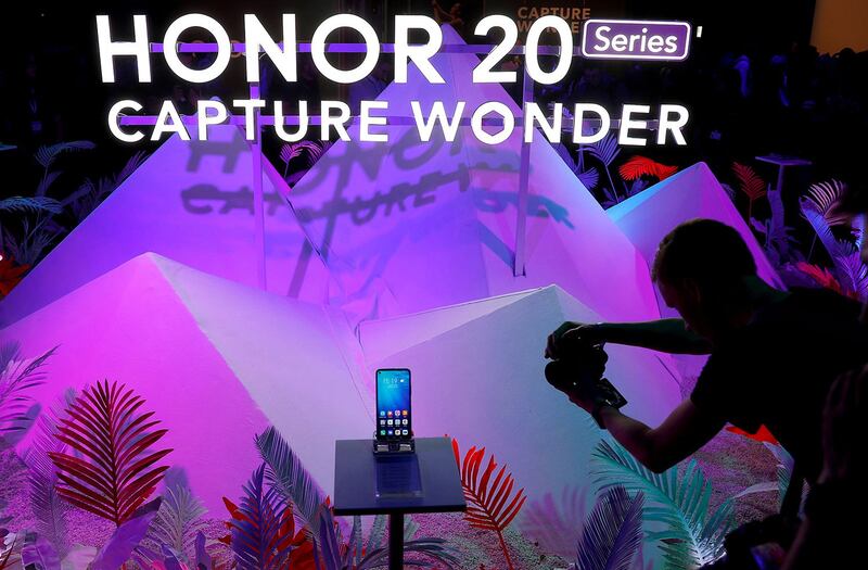 2019年5月21日,华为荣耀Honor 20旗舰手机伦敦新品发布会。(路透社)