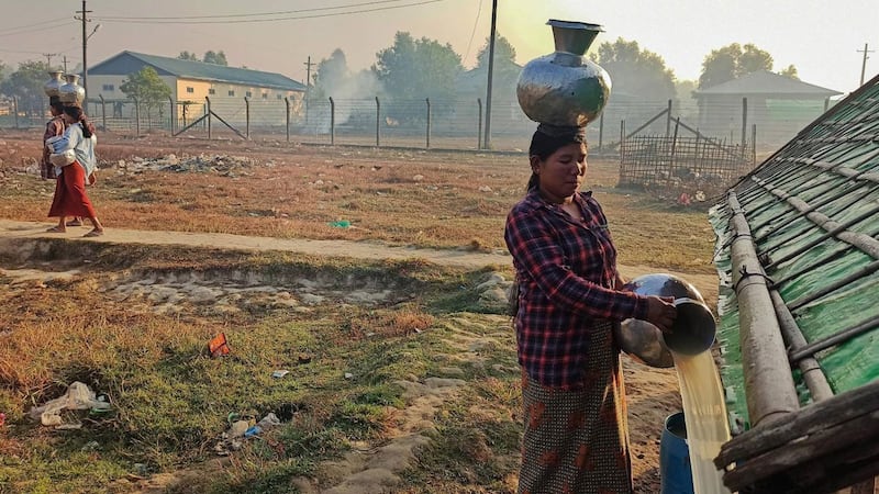 ponnagyun-refugee.jpg