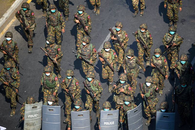 soldiers.jpg