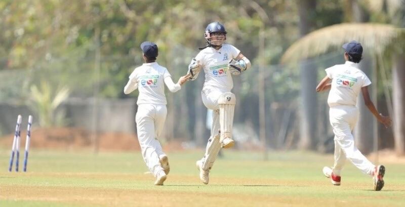 Cricket Wicketkeeper Jetsun (2).JPG