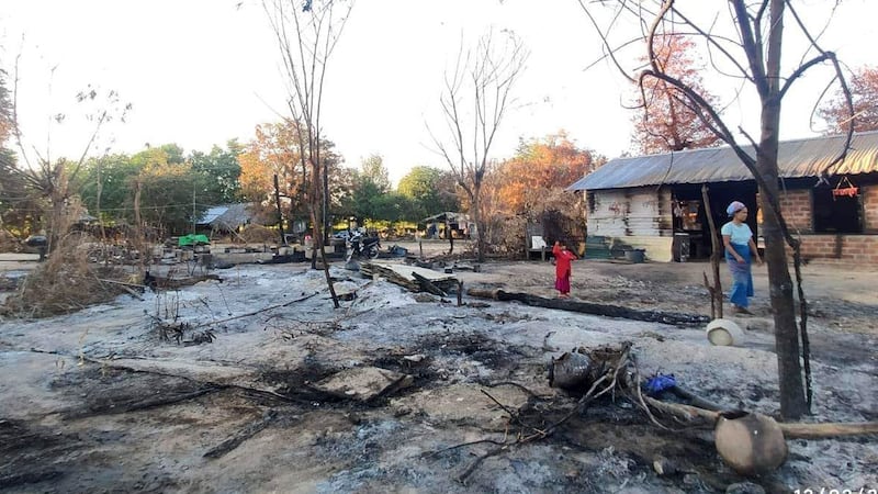 burned-byaing-kyaing-village.jpg