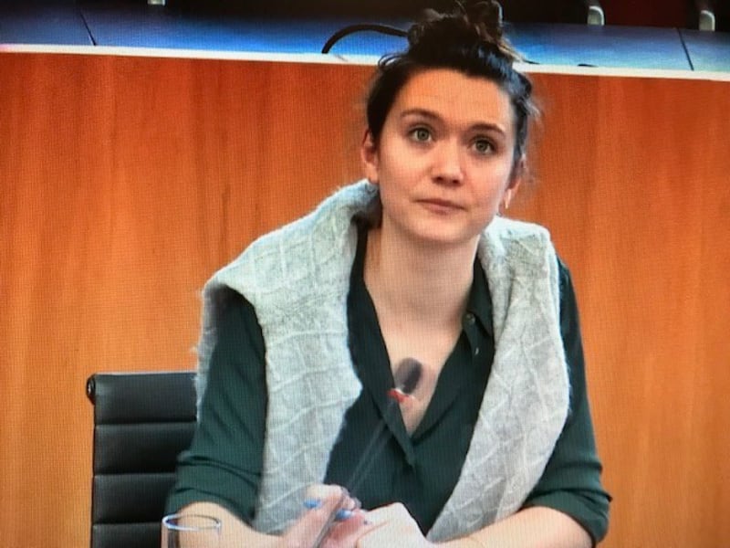 提案的议员乐寇克(Marie Lecocq) 也表示,向中国发出明确信号,使整个民族从历史上消失而不受惩罚也不可能。” (蔡凌摄影)