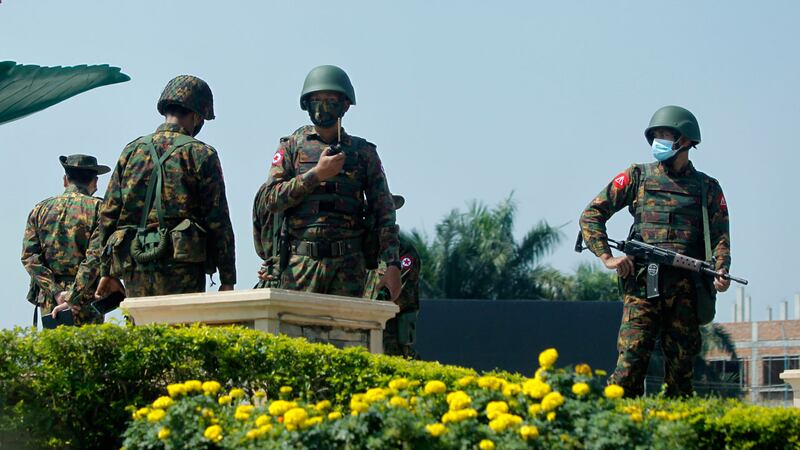 soldier-pyinmana.jpg
