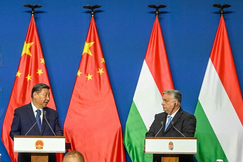 Chinese President Xi Jinping visits Hungary (2).JPG