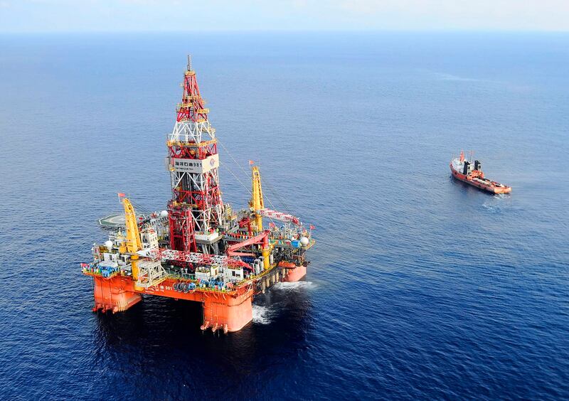 China oil rig.jpg