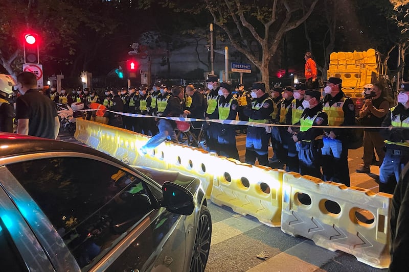 1127_ChinaProtest_003.JPG