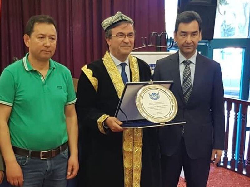 سولدىن مۇتەللىپ سەيدۇللا، ياقۇپ ئۆمەرئوغلۇ ۋە ئابدۇرەشىت ئابدۇلخەمىت