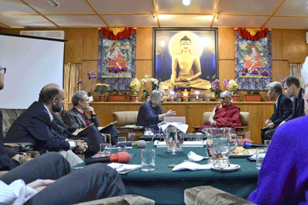 ༸གོང་ས་མཆོག་དབུ་ཞུགས་ཐོག་ནང་པ་དང་ཡེ་ཤུའི་ཆོས་བྱེད་ཉམས་ལེན་པ་དང་།ཚན་རིག་པ་ཁག་གཅིག་ལྷན་སེམས་དང་སྲོག་གི་ཚོགས་འདུ་ཐེངས་ཉེར་བདུན་པ་རྡ་སར་གནང་གཏེན་འཁེལ་བ།