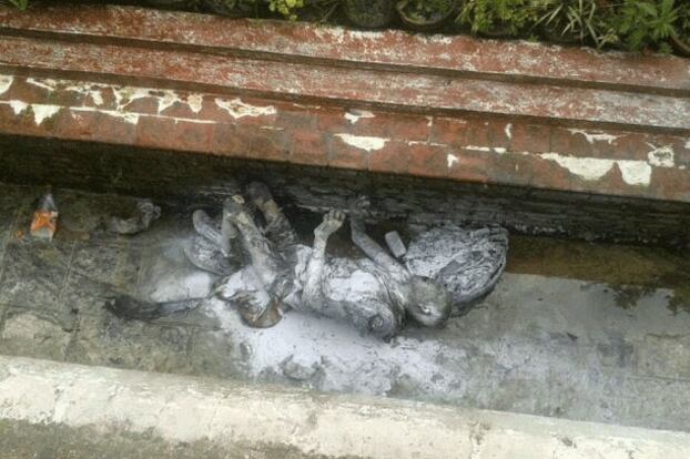 བལ་ཡུལ་མཆོད་རྟེན་བྱ་རུང་ཁ་ཤོར་མདུན་ཀརྨ་ངེས་དོན་རྒྱ་མཚོ་ལགས་ནས་རང་ལུས་མེར་སྲེག་བཏང་སྟེ་འདས་གྲོངས་སུ་གྱུར་བ།