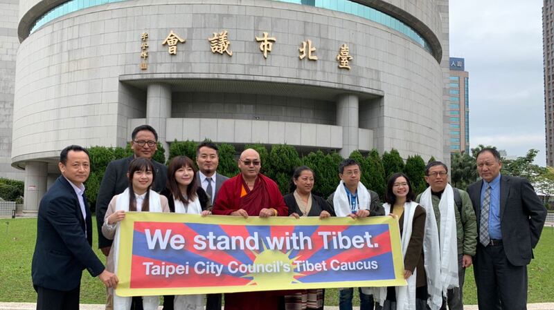 藏人行政中央议会包含前议长堪布索南滇培等4名现任国会议员到台湾观选,13日拜会台北市议会友好西藏议员。(达赖喇嘛西藏宗教基金会提供)